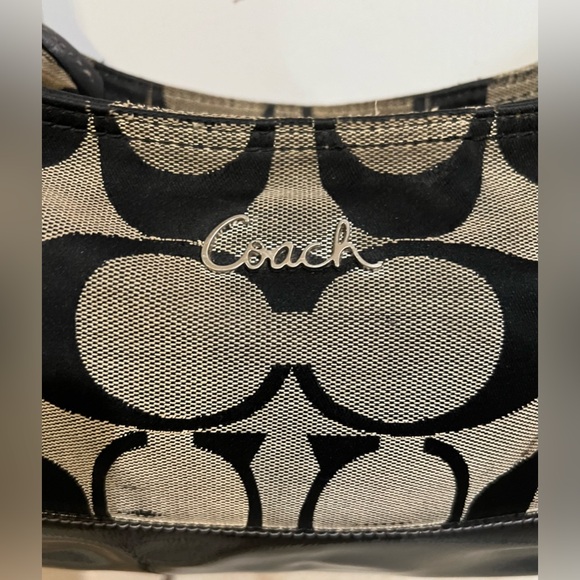 Coach Signature Vintage Black and Tan Leather Trim Crossbody Bag! #M1271-F17491. - Picture 8 of 16